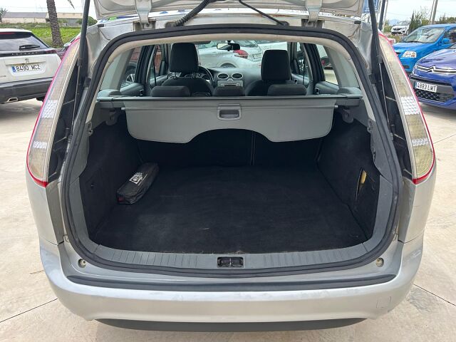 FORD FOCUS TREND ESTATE 1.6 TDCI SPANISH LHD IN SPAIN 102000 MILES SUPERB 2009